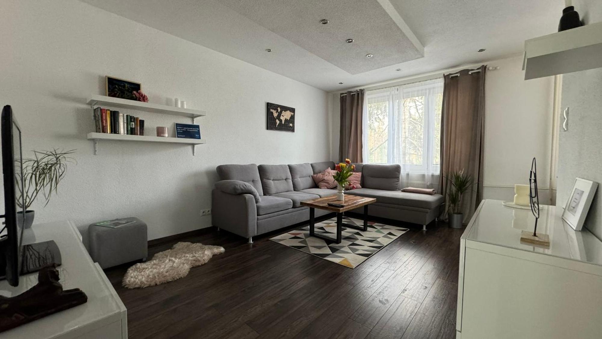 Milde'S Apartment Near The City Center - Hospodarska Street Trnava Exterior foto